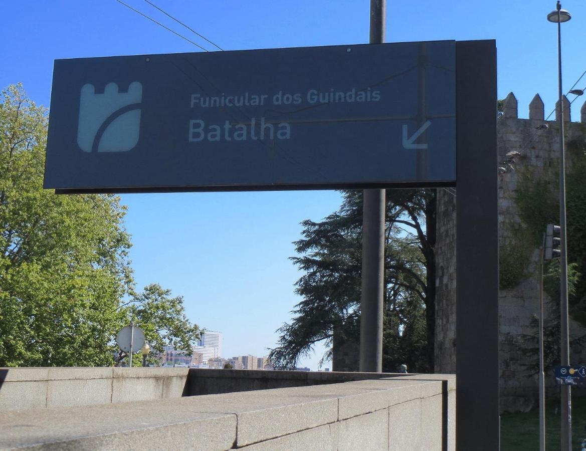 Porto National Theatre Trendy Houses Exterior foto